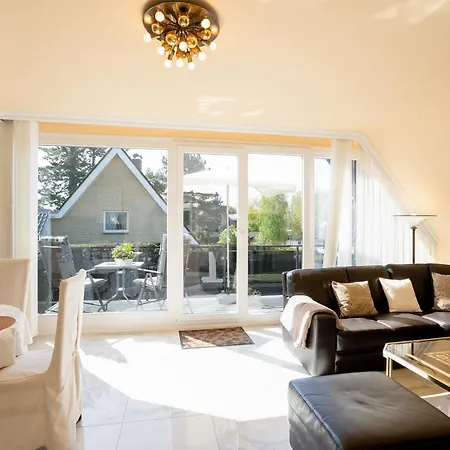 Goldene Perle * Timmendorfer Strand