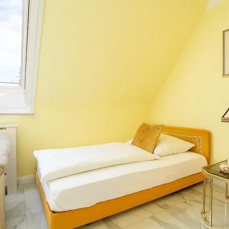 Goldene Perle * Timmendorfer Strand